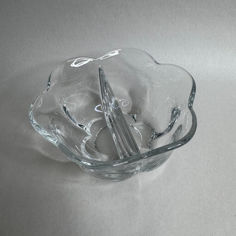 Vintage Duncan Miller Clear Glass Scalloped Flower‎ Divided Dish Bowl Relish